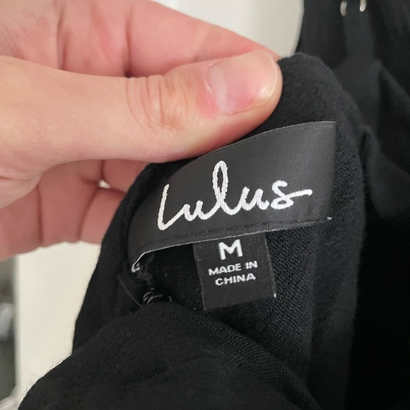 Lulu’s Black ruffle midi dress, adjustable straps. Size M, zipper back - Picture 5 of 8